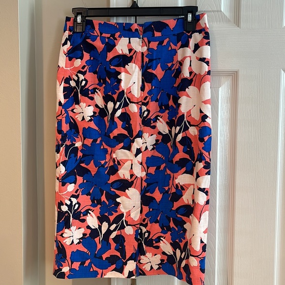 Halogen women’s size 2 linen floral pencil skirt - Picture 3 of 4